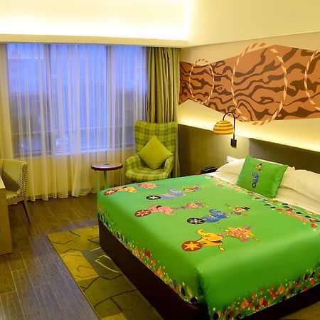 Chimelong Circus Hotel Чжухай Экстерьер фото