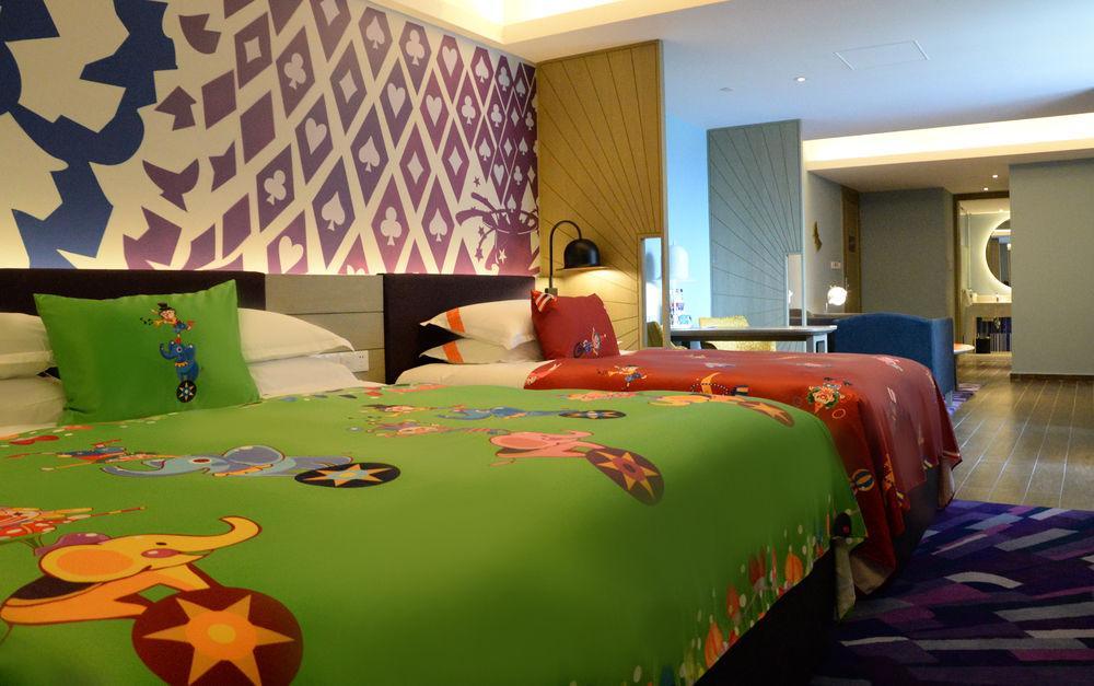 Chimelong Circus Hotel Чжухай Экстерьер фото