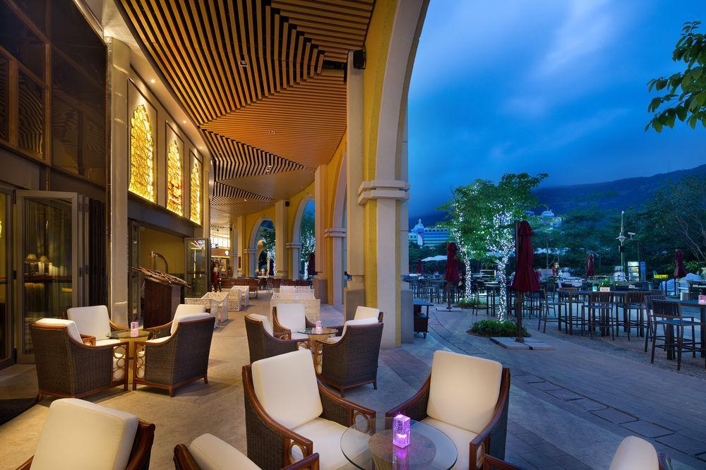 Chimelong Circus Hotel Чжухай Экстерьер фото