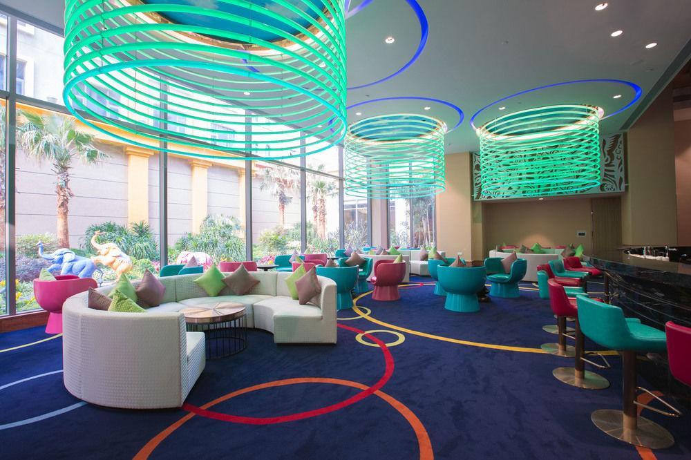 Chimelong Circus Hotel Чжухай Экстерьер фото