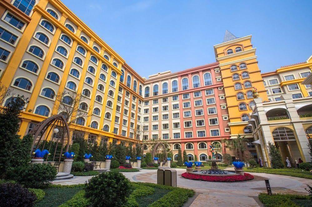 Chimelong Circus Hotel Чжухай Экстерьер фото