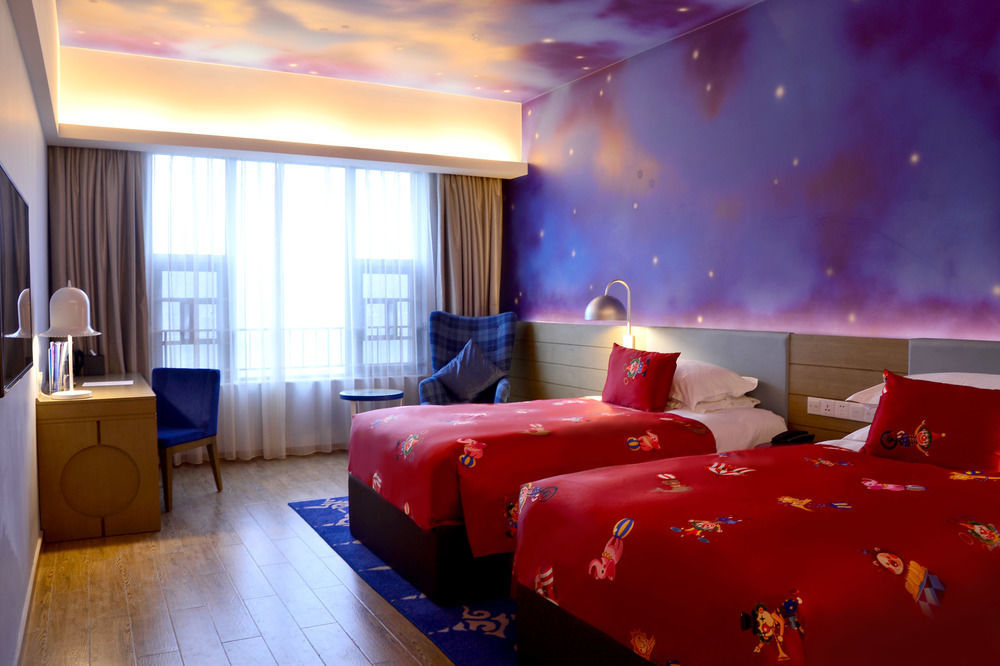 Chimelong Circus Hotel Чжухай Экстерьер фото